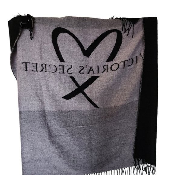 Victorias Secret Pink & Black Tattered‎ Ends One Size Throw & Decorative Blanket - Picture 5 of 11